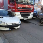 image-1731 kozan.gr: Η προβληματική διέλευση των πυροσβεστικών οχημάτων, από και προς την έδρα της υπηρεσίας (Φωτογραφίες)