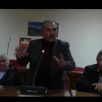 image-4359 kozan.gr: Ο Αντιδήμαρχος Πολιτισμού Εορδαίας, Απόστολος Καΐδης και πολλοί ακόμη σύμβουλοι της συμπολίτευσης πρότειναν να μη μεταφερθούν οι εορταστικές εκδηλώσεις και να διεξαχθούν στον προαύλιο χώρου του 1ου δημοτικού σχολείου, αναλαμβάνοντας την ευθύνη για ό,τι κι αν συμβεί – Τι τους απάντησε ο δήμαρχος Εορδαίας (Βίντεο)