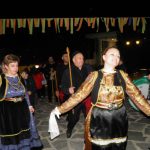 image-17416 kozan.gr: Ξέφρενο γλέντι στο άναμμα του Φανού «Κρεβατάκια» (Φωτογραφίες-Βίντεο)