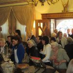 image-32633 kozan.gr: Αβγά και τσουρέκια για τους πιστούς, στο Επισκοπείο Κοζάνης, σήμερα Κυριακή του Πάσχα (16/4), με την ολοκλήρωση του Εσπερινού της Αγάπης (Βίντεο & Φωτογραφίες)