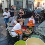image-52699 kozan.gr: 13η γιορτή Ροδακίνου: Η κίνηση γυναικών για την ανεξαρτησία του δήμου Βελβεντού προσέφερε στους επισκέπτες μαρμελάδα (Φωτογραφίες)