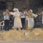 image-52665 kozan.gr: Aναβίωσε και φέτος, το Σάββατο 29 Ιουλίου, στον Πελεκάνο Βοΐου, το έθιμο του Δράκου (Φωτογραφίες & Bίντεο)