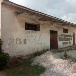 image-51574 Ένα κτήριο – αποθήκη στο κέντρο του χωριού – Μια ασχήμια που πρέπει να εκλείψει με την κατεδάφισή του – ΔΗΜΟΣΙΑ ΕΠΙΣΤΟΛΗ: Αποδέκτης: Λευτέρης Ιωαννίδης, Δήμαρχος Κοζάνης