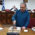 image-86513 kozan.gr: Έκοψαν πίτα στο δημοτικό συμβούλιο Εορδαίας, στην πρώτη συνεδρίαση για το νέο έτος – Το φλουρί στον δημοτικό σύμβουλο Κώστα Ανδρεάδη και στον Κοσμά Σιδηρόπουλο (Βίντεο & Φωτογραφίες)