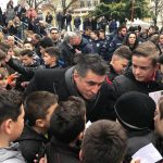 image-84551 kozan.gr: Κι ο Θοδωρής Ζαγοράκης στην εκδήλωση για το μικρό Αλέξανδρο στην κεντρική πλατεία της Κοζάνης (Φωτογραφίες & Bίντεο)