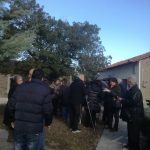 image-83911 kozan.gr: Βελβεντό: Αναβίωσε σήμερα Πέμπτη 18/1 το έθιμο της λουκανικοφαγίας στο εξωκλήσι του Αγ. Αθανασίου (Φωτογραφίες)