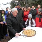 image-83098 kozan.gr: Την Πρωτοχρονιάτικη πίτα έκοψε το πρωί της Κυριακής 14 Ιανουαρίου ο ΣΕΟ Κοζάνης στο καταφύγιο του Συλλόγου στο Σμάθ’κο