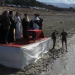 image-81249 Δήμος Σερβίων – Βελβεντού: Καθαγιασμός των Υδάτων, το Σάββατο 6 Ιανουαρίου, στην πλωτή εξέδρα της Νεράιδας