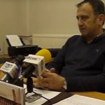 image-94653 kozan.gr: Ο Αχιλλέας Δημητριάδης για τη γνωστή υπόθεση των προηγουμένων ετών με το εξασθενές Χρώμιο στο νερό σε Ρυάκιο και Άγιο Δημήτριο: «Είμαστε σε μια διαπραγμάτευση με τις δυο κοινότητες. Το νερό από τη στιγμή που έχει καταναλωθεί, πρέπει να πληρωθεί» (Bίντεο)