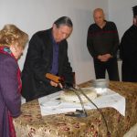 image-94268 kozan.gr: Π. Αγγέλης: «Το μουσείο στέκεται όρθιο. Έχουμε κάποια προβλήματα οικονομικά λόγω των καιρών, αλλά δεν σημαίνει αυτό ότι το βάζουμε κάτω» – Η ετήσια τακτική Γενική Συνέλευση και η κοπή πίτας (Βίντεο & Φωτογραφίες)