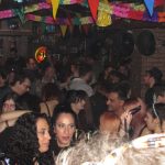 image-93564 kozan.gr: Φωτογραφίες & βίντεο, από πολλά cafe-bars της Κοζάνης, το βράδυ της Κυριακής 18/2 – ξημερώματα Καθαρά Δευτέρας, μέσα από την κάμερα του oups.gr