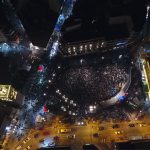 image-92185 kozan.gr: Κεντρική πλατεία Κοζάνης: Δύο φωτογραφίες, του πάρτι νεολαίας 2018, από ψηλά