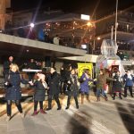 image-91494 kozan.gr: Κεντρική πλατεία Κοζάνης: Μπήκε και ο κόσμος στο χορό και έγινε ένα με τους χορευτές, των Πολιτιστικών Συλλόγων Βοΐου (Βίντεο & Φωτογραφίες)