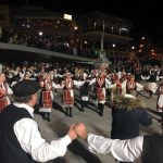 image-90048 kozan.gr: Κεντρική πλατεία Κοζάνης: Παρουσίαση χορευτικών θεματική ενότητα “Μακεδονία”, το βράδυ της Κυριακής 11/2 (Βίντεο 13′ & Φωτογραφίες)