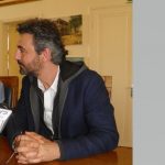 image-262074 kozan.gr: Ο Λ. Γιοβανίδης στη συνέντευξη τύπου είπε ότι δεν θα είναι εκ νέου υποψήφιος για τη θέση του Καλλιτεχνικού Διευθυντή, εν αντιθέσει, με το Δ.Σ. του ΔΗΠΕΘΕ, όπου, βάση των πρακτικών, είπε, ότι θα είναι ξανά υποψήφιος