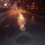image-104573 kozan.gr: Διαρροή σε αγωγό τηλεθέρμανσης επί της οδού Παπάφη στην Κοζάνη (Φωτογραφίες)