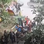 image-108972 kozan.gr: Παράσταση διαμαρτυρίας, από Ρομά, στο δήμαρχο Εορδαίας, για τις συνθήκες διαβίωσης που επικρατούν στον καταυλισμό στον οποίο διαμένουν (Βίντεο)