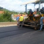 image-112764 Στην τελική ευθεία τα έργα ασφαλτόστρωσης της Τ.Κ. Κρανιδίων στο δήμο Σερβίων – Βελβεντού (Του Γεώργιου Διαμαντή)