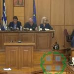 image-119356 Kozan.gr: Ο Γ. Δακής ρώτησε τον Θ. Καρυπίδη αν ένιωσε την ανάγκη να αποχωρήσει όταν άκουσε τον Πρωθυπουργό των Σκοπίων να κάνει αναφορά σε Έλληνες & Μακεδόνες – Τι του απάντησε ο Περιφερειάρχης (Βίντεο)
