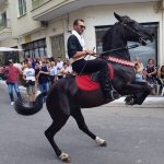 image-128408 kozan.gr: Αναβίωσε και φέτος στην Σιάτιστα, του Δήμου Βοΐου, το έθιμο των καβαλάρηδων προσκυνητών του δεκαπενταύγουστου (Φωτογραφίες & Βίντεο)