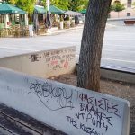 image-133372 kozan.gr: Συνεχίζονται οι βανδαλισμοί στην κεντρική πλατεία Κοζάνης (Φωτογραφίες)