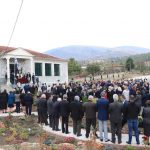 image-138800 Με επισημότητα, πραγματοποιήθηκε, το πρωί της Κυριακής 14/10, η τελετή εγκαινίων του ανακαινισμένου Δημοτικού Σχολείου Μικροκαστρου του Δήμου Βοΐου (Φωτογραφίες & Βίντεο)