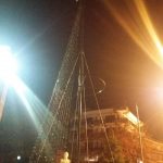image-147764 kozan.gr: Πτολεμαΐδα: Ξεκίνησαν οι εργασίες τοποθέτησης του νέου χριστουγεννιάτικου δέντρου (ύψους 11,5 μέτρων) και του υπόλοιπου διάκοσμου στην κεντρική πλατεία Πτολεμαΐδας (Βίντεο & Φωτογραφίες)