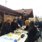 image-144802 kozan.gr: Γλέντησαν και γεύτηκαν παραδοσιακό Βλατσιώτικο τυρί και τσίπουρο, το μεσημέρι του Σαββάτου, στη Βλάστη Εορδαίας (Bίντεο & Φωτογραφίες)