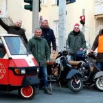 image-154180 Κοζάνη: Φυλλάδια για την οδική ασφάλεια, μοίρασαν, το απόγευμα της Κυριακής 30 Δεκεμβρίου, τα μέλη του Vespa Club (Φωτογραφίες)
