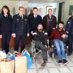 image-152789 Στο πλαίσιο εορτασμού των Χριστουγέννων και του Νέου Έτους, οι Αστυνομικές Υπηρεσίες της Δυτικής Μακεδονίας συγκέντρωσαν εθελοντικά διάφορα είδη, τα οποία προσφέρθηκαν σε Ιδρύματα και φορείς (Φωτογραφίες)