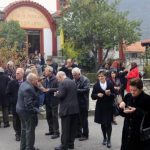 image-151799 Τιμήθηκε στο Βελβεντό η ‘’Ημέρα Μνήμης, Δεκέμβριος 2018’’ για το ‘’Ολοκαύτωμα των Πιερίων, Δεκέμβριος 1943’’ (του παπαδάσκαλου Κωνσταντίνου Ι. Κώστα)