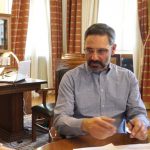 image-160218 kozan.gr: Λ. Ιωαννίδης για συνδυασμό Μαλούτα και το ενδεχόμενο μιας επανεκλογής της “Ενότητας” στο δήμο Κοζάνης: “Κατά την άποψή μας ο συγκεκριμένος κύκλος έχει κλείσει ιστορικά και θεωρώ ότι αυτά που έχουμε να προσφέρουμε εμείς είναι σαφώς περισσότερα από αυτά που έχουν να προσφέρουν οι συνυποψήφιοι μας. Από εκεί και πέρα οι πολίτες θα κρίνουν” (Βίντεο)