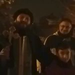 image-156211 kozan.gr: Πτολεμαΐδα: Δεν πτοείται, από τις καιρικές συνθήκες, ο Αρχιμανδρίτης Τιμόθεος Τσισμαλίδης με τα παιδιά του κατηχητικού – Αγιάζει όλα τα σπίτια της Ενορίας του (Βίντεο)