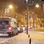 image-156175 kozan.gr: Κοζάνη: Ώρα 18:30: “Kόλλησαν” πολλά αυτοκίνητα στην ανηφόρα κοντά στη συμβολή των οδών Παύλου Μελά και Μοναστηρίου – Κατά χρονικά διαστήματα, μεγάλες “ουρές” (Βίντεο)