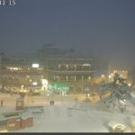 image-156099 kozan.gr: Ώρα 17.40: Συνεχίζεται η έντονη χιονόπτωση στην Κοζάνη-Ζωντανή εικόνα από την κεντρική πλατεία της Κοζάνης