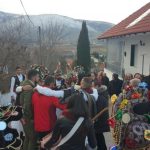 image-154653 kozan.gr: Αναβίωσε, ανήμερα της Πρωτοχρονιάς, το έθιμο των Μωμόγερων στα Αλωνάκια Κοζάνης (Βίντεο)
