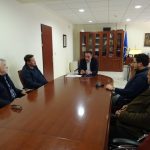 image-164917 Θετική έκβαση για την επέκταση των ορυχείων Σερβίων – Συνάντηση Περιφερειάρχη με εκπροσώπους της ΛΑΡΚΟΘ. Καρυπίδης: «Όταν ενώνουμε δυνάμεις επιλύουμε τα προβλήματα» (Bίντεο)