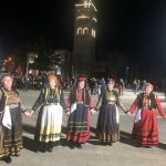 image-167547 kozan.gr: Κεντρική πλατεία Κοζάνης: Η παρουσίαση χορευτικών των ΚΑΠΗ Κοζάνης, Σιάτιστας και Σερβίων, το βράδυ της Δευτέρας 4/3 (Φωτογραφίες & Βίντεο)