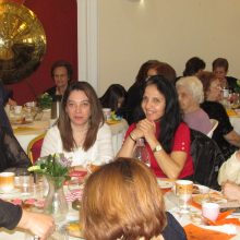 image-172766 kozan.gr: Συνεστίαση, με τσάι και μικρασιάτικες γεύσεις, για καλό σκοπό, διοργάνωσε, το πρωί της Κυριακής 17/3, ο Ιερός Μητροπολιτικός Ναός Αγίου Νικολάου Κοζάνης (Βίντεο & 28 Φωτογραφίες)