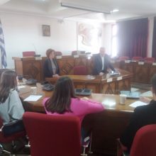 image-173175 Το Δημαρχείο Εορδαίας επισκέφθηκαν μαθητές του 5ου Γυμνασίου Πτολεμαϊδας στo πλαίσιo του προγράμματος «Ποιότητα ζωής στην Πόλη μας»