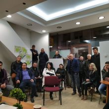 image-174039 kozan.gr: Προετοιμασία για τα εγκαίνια των γραφείων του υποψηφίου δημάρχου Κοζάνης Κυριάκου Μιχαηλίδη