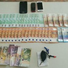 image-174211 Συνελήφθησαν 3 διακινητές στην Κρυσταλλοπηγή Φλώρινας, οι οποίοι προωθούσαν στο εσωτερικό της χώρας, σε δύο διαφορετικές περιπτώσεις, παράτυπους μετανάστες (Φωτογραφίες)