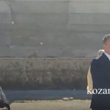 image-176094 kozan.gr: Τραγούδησε το «Μακεδονία Ξακουστή» ο Περιφερειάρχης Δ. Μακεδονίας, Θ. Καρυπίδης, μετά από παρότρυνση του Πρωτοσυγκέλλου της Ι.Μ. Φλωρίνης, Πρεσπών & Εορδαίας Αρχιμανδρίτου Νικηφόρου Μανάδη – Τι είπε για το συγκεκριμένο τραγούδι ο Περιφερειάρχης, αλλά και για τα γειτονόπουλα της «Βόρειας Μακεδονίας» (Βίντεο)