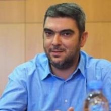 image-293487 Γρηγόρης Γιαννόπουλος: “Απορία ψάλτου …. Βηξ, η μη απάντηση του Αντιπεριφερειάρχη στην επερώτησή μας για τους Μετανάστες στα Γρεβενά”