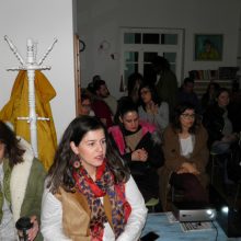 image-177703 kozan.gr: Ενδιαφέρουσα με συζήτηση, στο Σπίτι της ΑΡΣΙΣ Κοζάνης, με θέμα «Ψυχική εμπειρία και αυτοβοήθεια» – Επιστήμονες ενημέρωσαν το κοινό (Bίντεο & Φωτογραφίες)