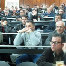 image-179709 kozan.gr: Κοζάνη: Aπέκτησαν γνώσεις σχετικά με την παραγωγή και διάθεση προϊόντων κυψέλης, παρακολουθώντας σεμινάριο Μελισσοκομίας, που πραγματοποιήθηκε το πρωί της Κυριακής 14/4 (Φωτογραφίες & Βίντεο)
