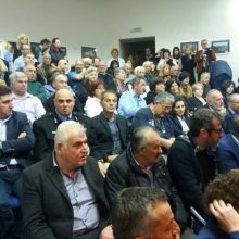 image-181012 kozan.gr: 25 λεπτά βίντεο από την εκδήλωση, στο Μποδοσάκειο, αφιερωμένη στον αείμνηστο Διευθυντή της Μονάδας Τεχνητού Νεφρού Χρήστο Κατσίνα, παρουσία του Υπουργού Υγείας Ανδρέα Ξανθού (Βίντεο)
