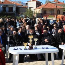 image-184334 «Ο Χορός της Ρόκας» ο τρανός λεγόμενος χορός του Πάσχα, ένα από τα πιο παλιά έθιμα, αναβίωσε την Τρίτη ημέρα του Πάσχα, στην Τ.Κ. Γαλατινής (Φωτογραφίες)