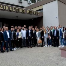 image-185060 Κατάθεση αίτησης στο πρωτοδικείο του συνδυασμού ΕΝΟΤΗΤΑ με υποψήφιο Δήμαρχο Κοζάνης τον Λ. Μαλούτα (Φωτογραφία)