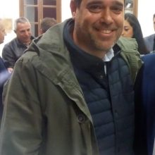 image-305012 Δηλαδή δηλώνεις παρουσία, γράφεις το όνομά σου, παραδίδεις την κόλλα και περνάς στο Πανεπιστήμιο (του Χ. Γκοβεδάρου)